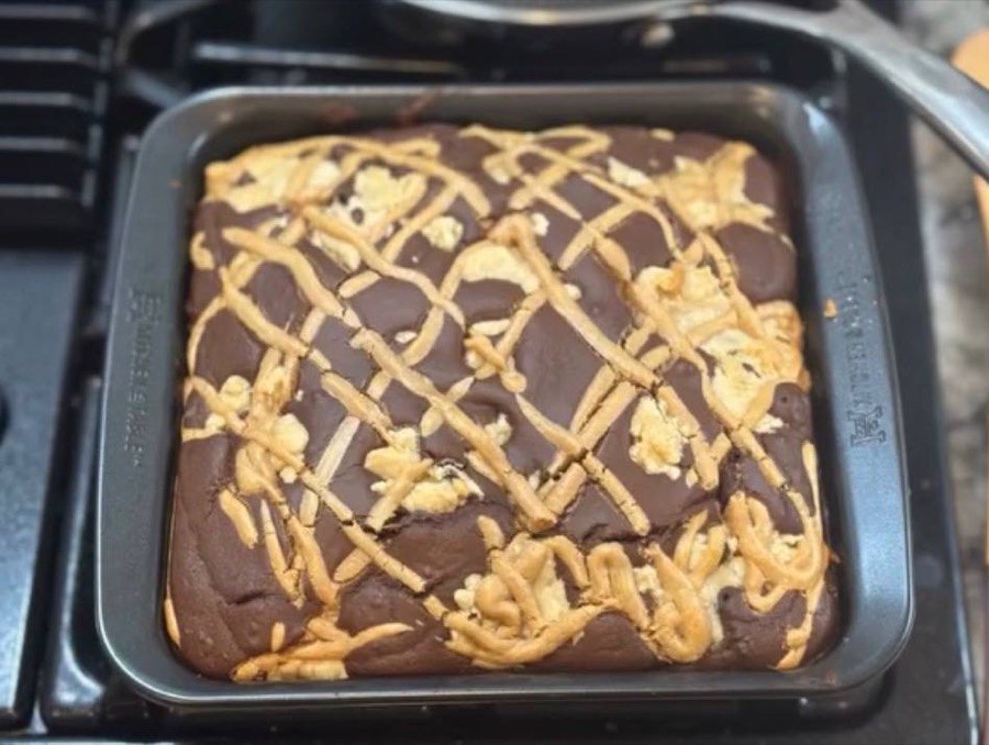 Peanut butter swirl brownies